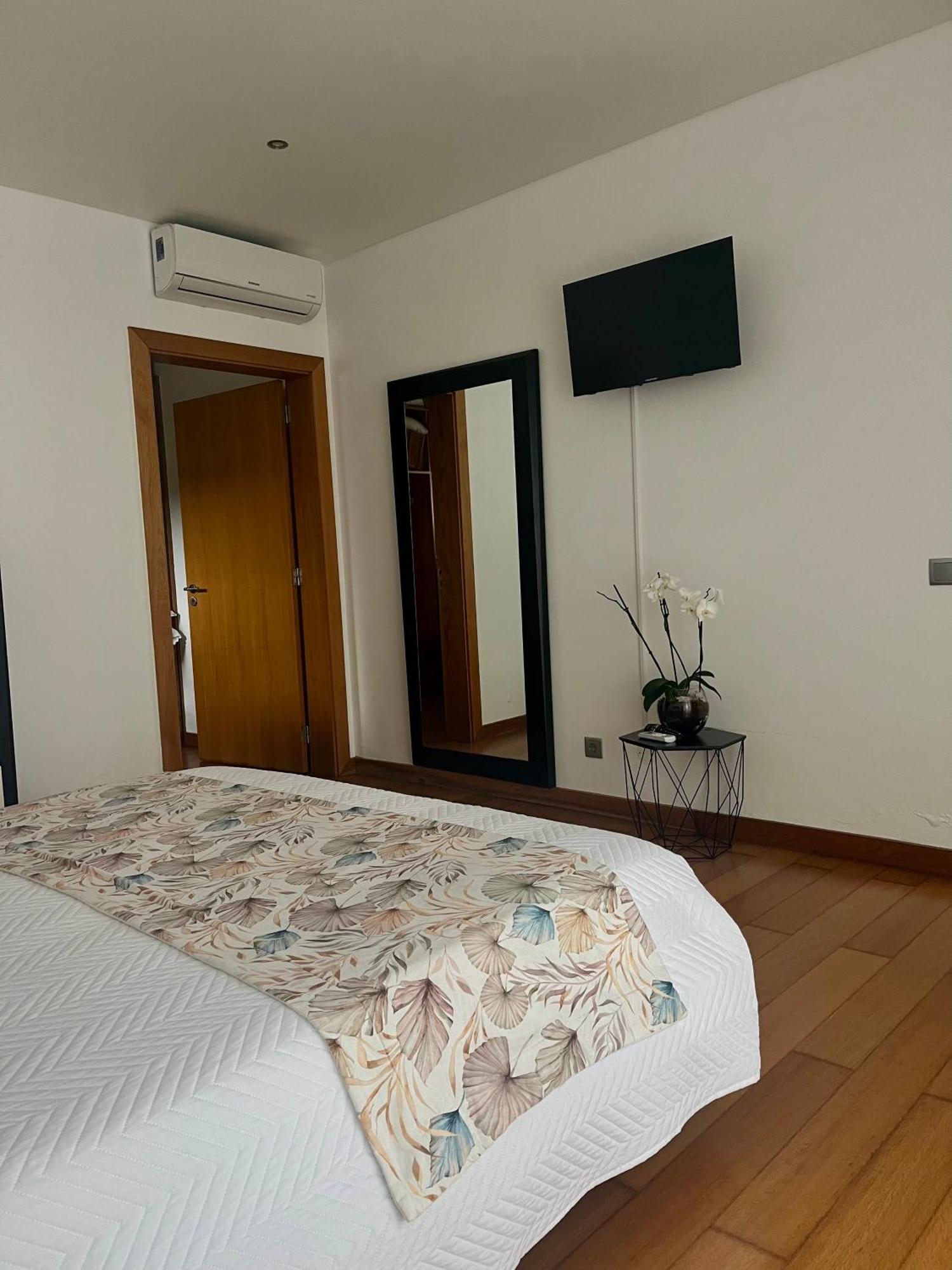 Crystal House Apartment Angra do Heroismo Ngoại thất bức ảnh